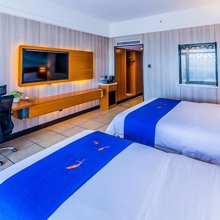 Linda Seaview Hotel Санья Экстерьер фото