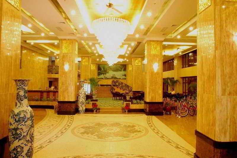 Linda Seaview Hotel Санья Экстерьер фото
